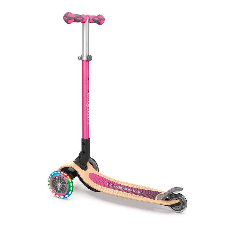 Globber Primo sklopivi trotinet sa LED točkovima Pink drveni
